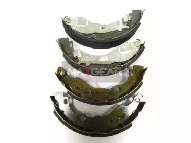 Комплект тормозных колодок MAXGEAR купить