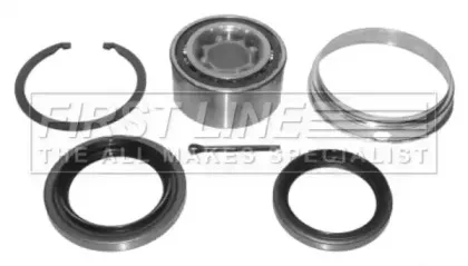 Комплект подшипника ступицы колеса FIRST LINE купить