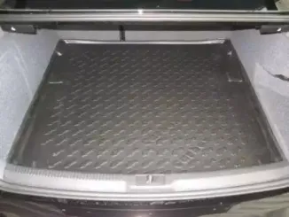 Лоток багажного/грузового отсека CARBOX купить