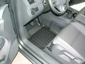 Резиновый коврик с защитными бортами CARBOX купить