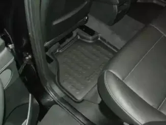 Резиновый коврик с защитными бортами CARBOX купить