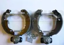 Комплект тормозных колодок MOTAQUIP купить