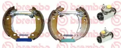 Комплект тормозных колодок BREMBO купить