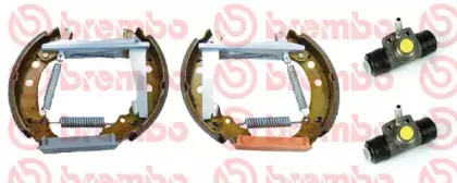 Комплект тормозных колодок BREMBO купить